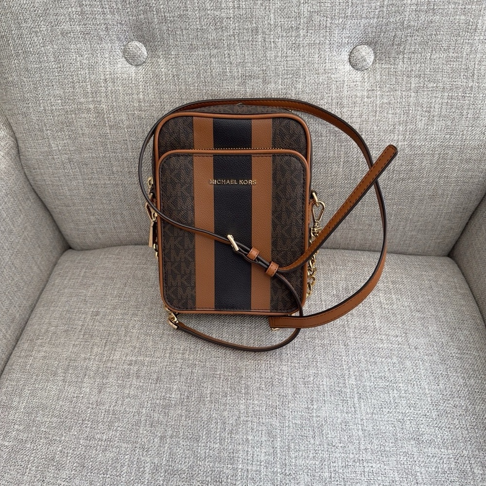 Michael Kors Crossbody Bag